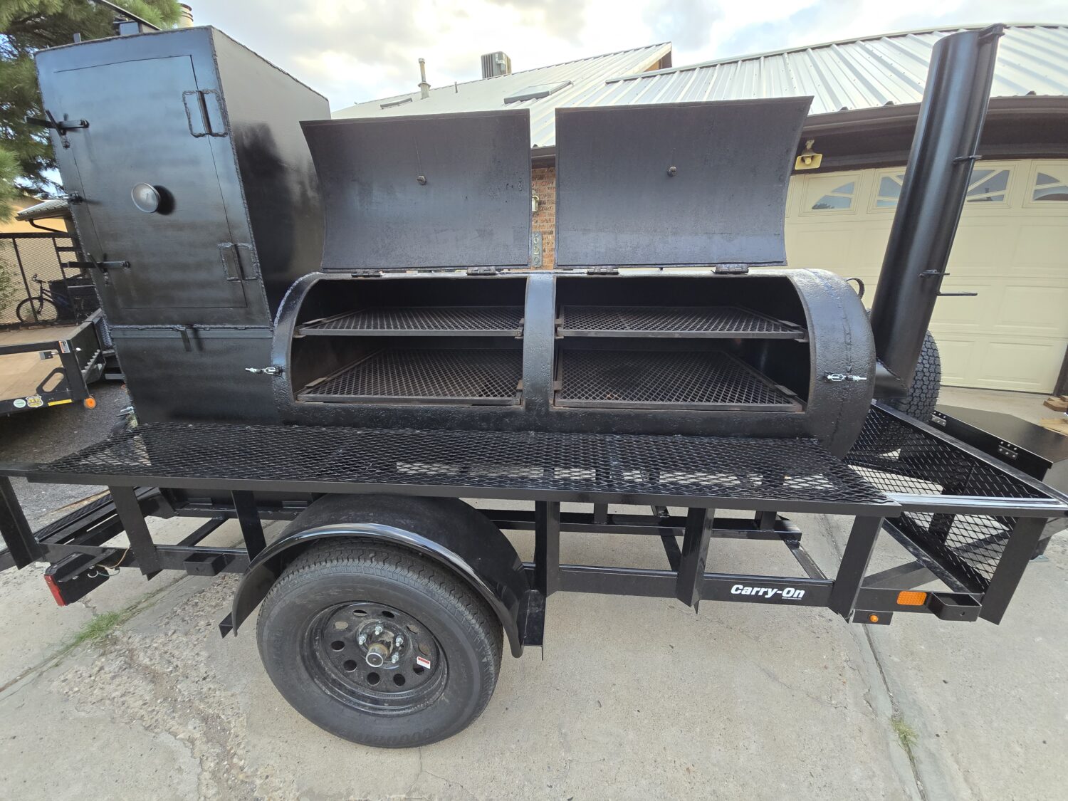 BBQ Smoker Trailer 4